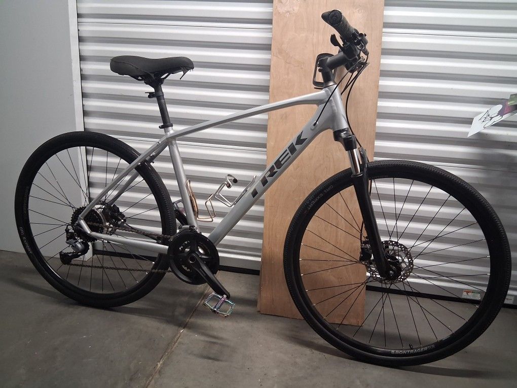Trek Dual Sport 3 bluetooth (L)