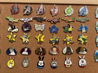 2020 Disney Hidden Mickey Pins Complete