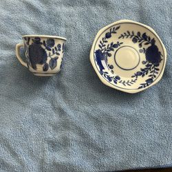 Vintage Tea Cup & Saucer 
