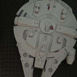 Giant 28” Millennium Falcon Star Wars Toy – Great Display Piece!