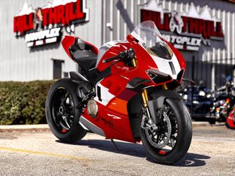 2024 DUCATI PANIGALE V4 R