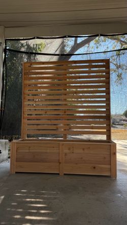 Planter box with trellis