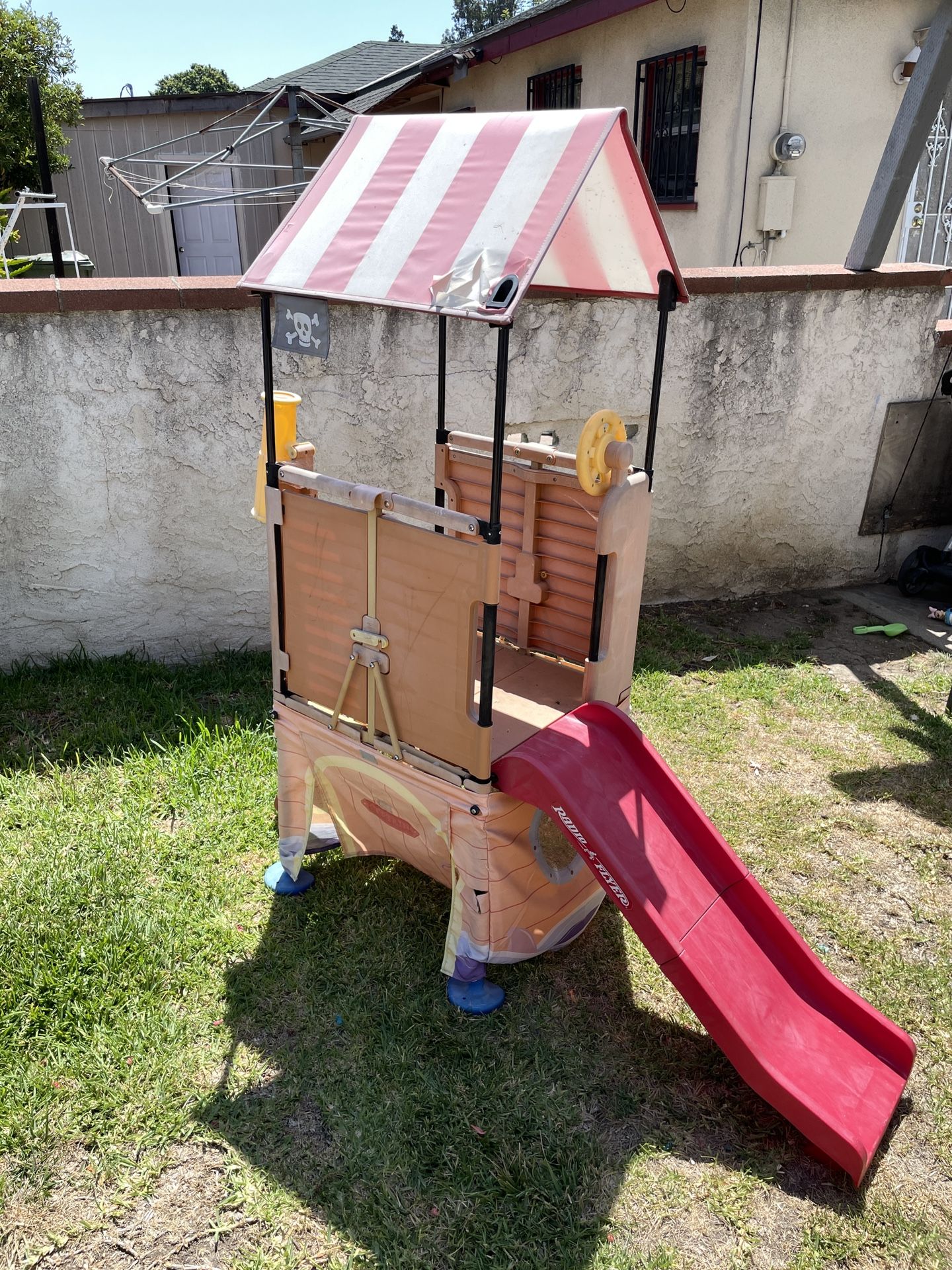 Radio Flyer Pirate Ship Themed Slide