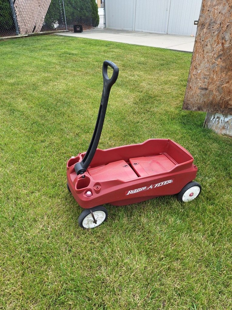 Wagon Red Radio Flyer 2 Seater
