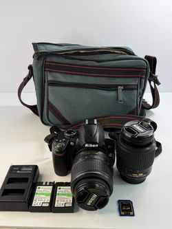 Nikon D3000 DSLR Camera Bundle 18-55mm VR 55-200mm Lenses Bag Low Shutter New Battery Card