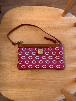 Dooney & Bourke- small purse