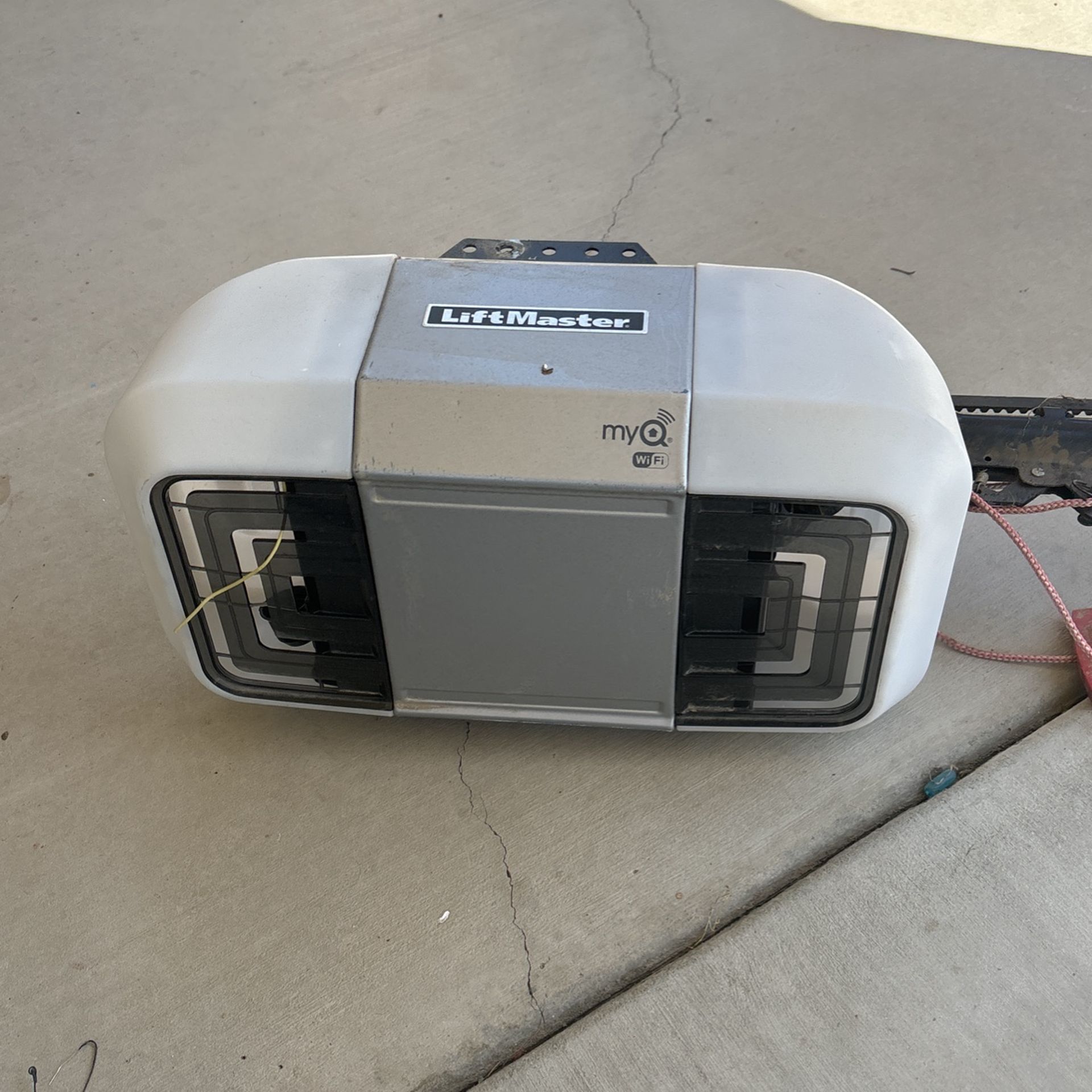 Garage Door Opener 