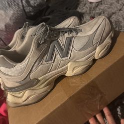 new balance 9060 please read description 
