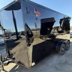 7X14 TANDEM AXLE TRAILA CERADA