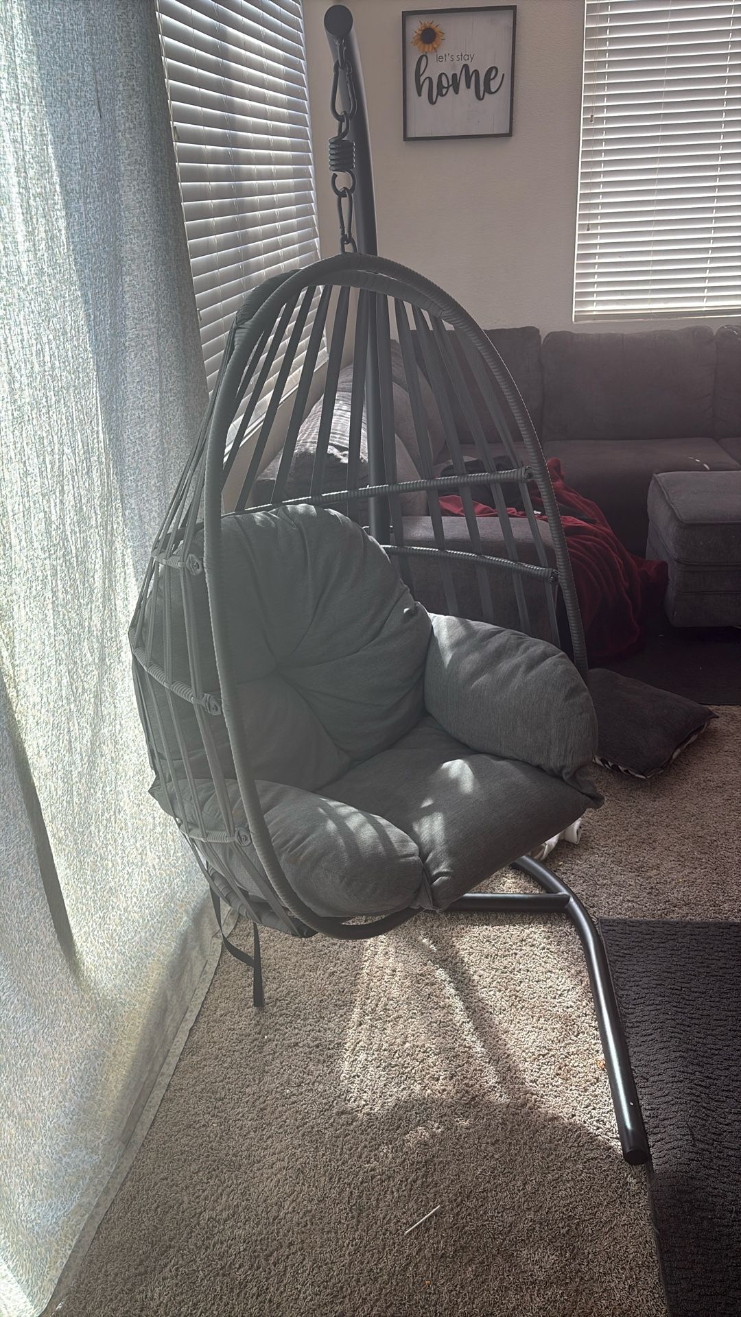 Egg Swing