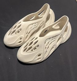 Yeezy Foam Runners