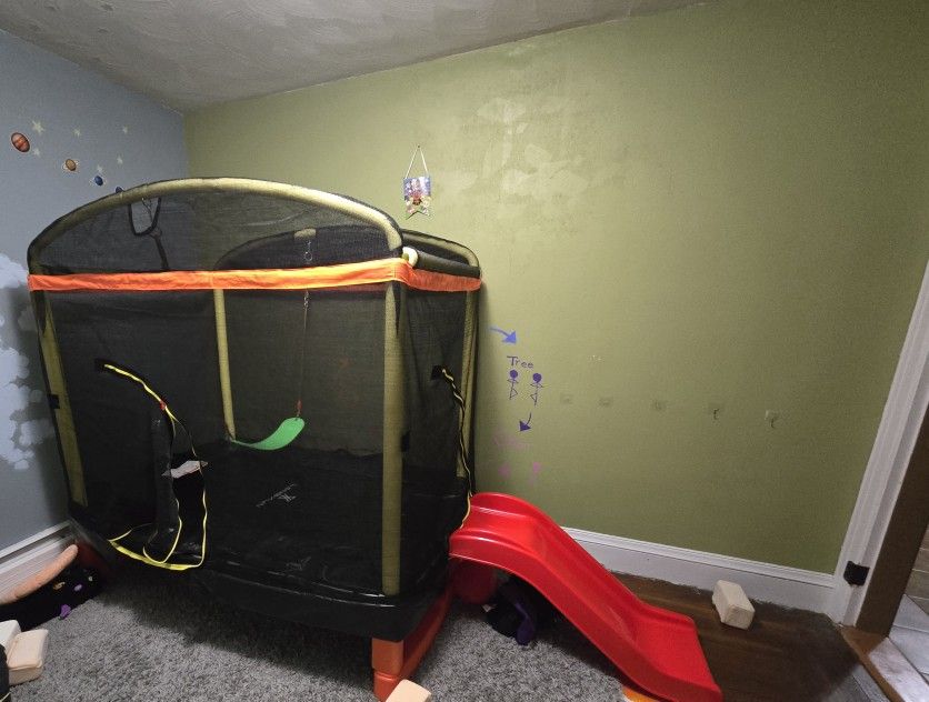 Trampoline