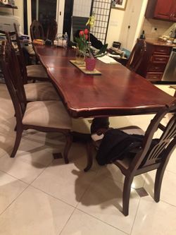 Dinning sets. We have 2. Hi end