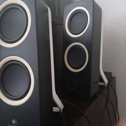 Logitech Z200 Computer Speakers.