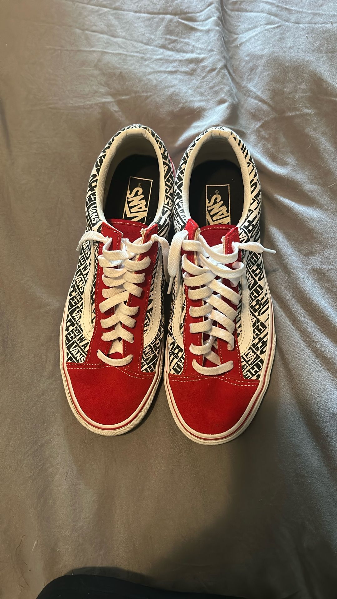 Vans Size 10- Excellent Condition