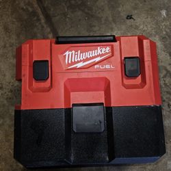 M12 Milwaukee Fuel Vacuum 