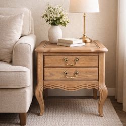 Solid Oak Nightstand / End Table – Light Oak