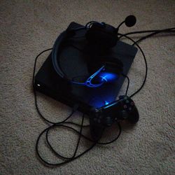 PS4 Sony PlayStation 4 (SSD 1TB)