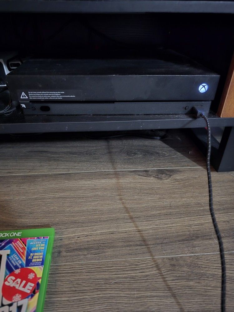 Xbox One X