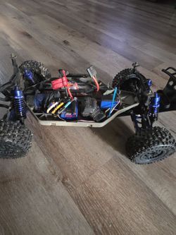 Traxxas slash 4x4