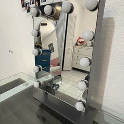 IHome Bluetooth Mirror