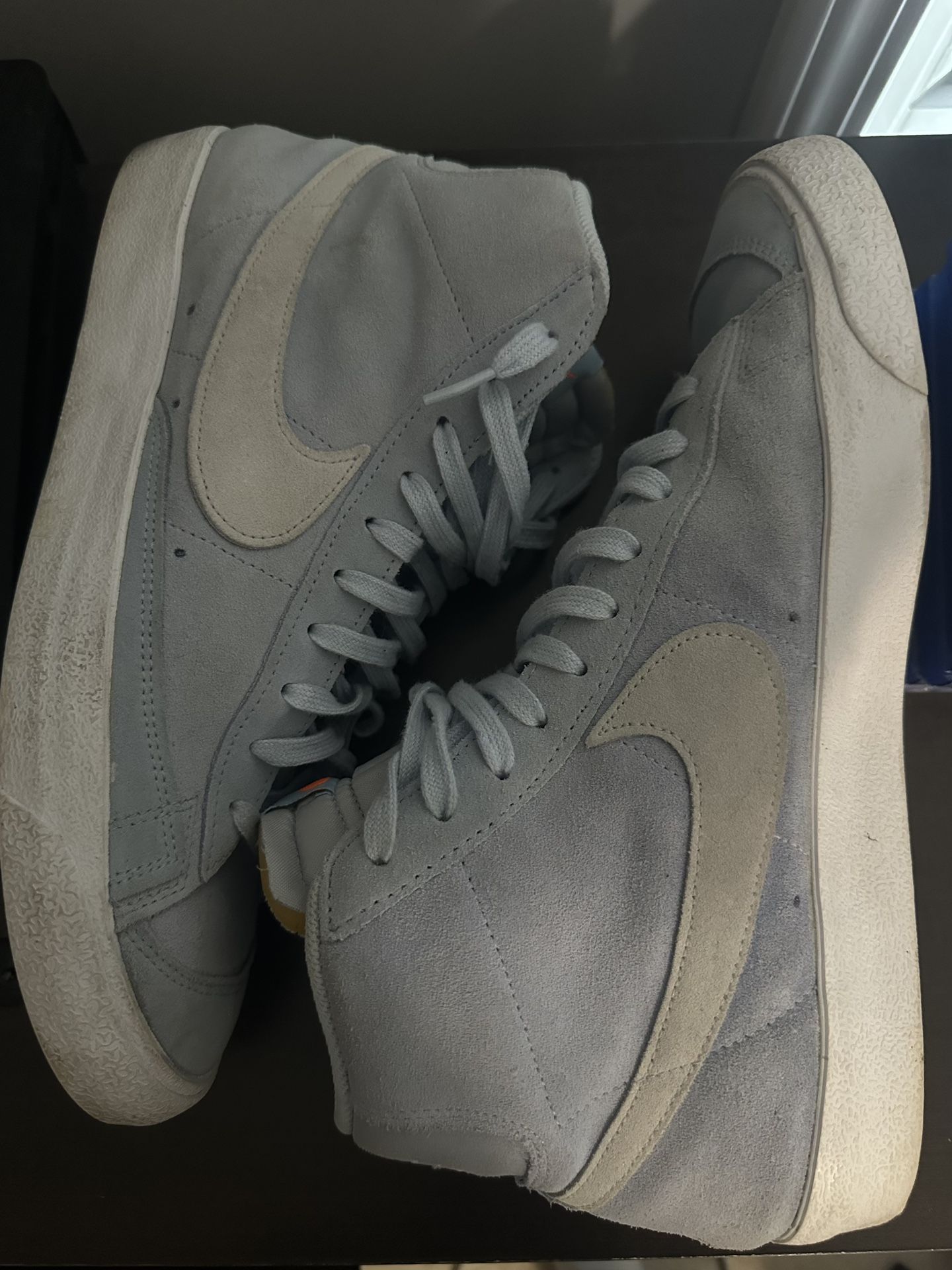 NIKE FRENCH BLAZERS