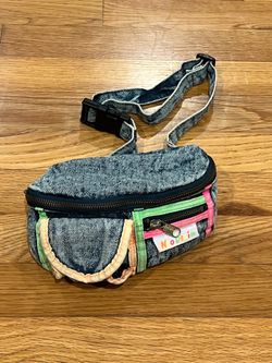 VINTAGE 1980’s Acid Wash Neo Denim Neon Accents Fanny Pack Zippered Pouch Pockets