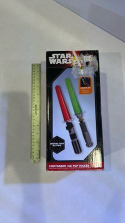 Star Wars Lightsaber light up ice pop maker