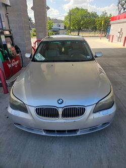 2006 BMW 525i