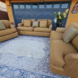 Beautiful Living Room Set Couch And Chairs Sofa Ottoman With Storage Like New Totally Deep Clean And Good Condition 