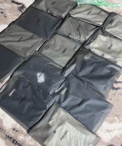 Essentials shirts (Check Description)