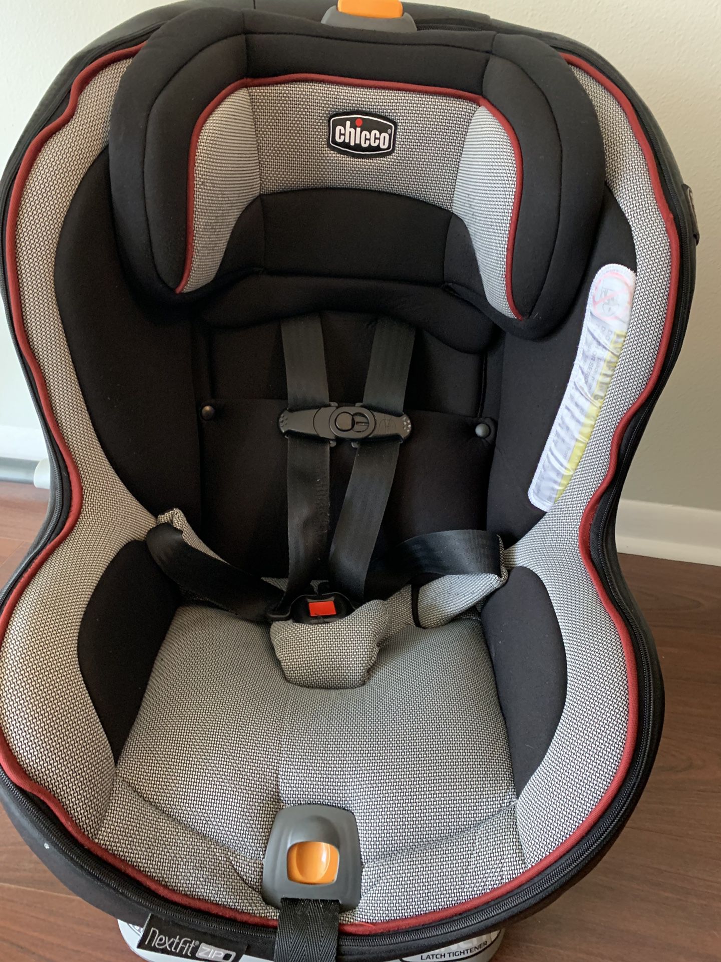 Chicco car seat reclinable