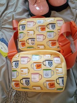 Fanny packs