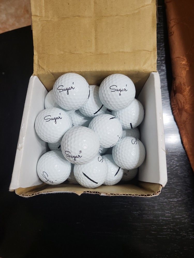 (27) Golf Balls