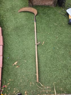 VINTAGE Garden Scythe