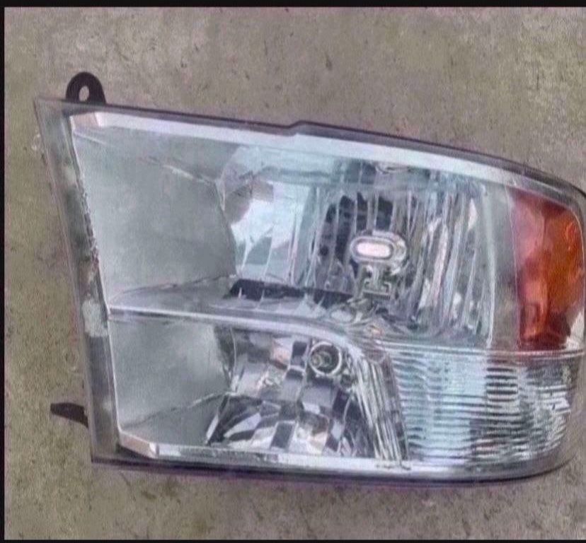 RAM HALOGEN 2013-2018 2 A34-1126L-ACN Left HEADLIGHT LH