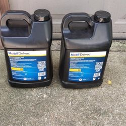 Mobil Delvac Tractor Hydraulic Transmission Fluid 2 x 2.5 Gallon  424 Lot Of 2
