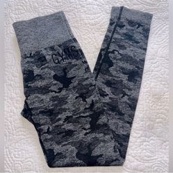 GYMSHARK Black And Grey Camo Color Legging Size XS