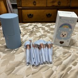 sell make up brushes