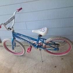 Huffy 20" Sea Star Kids' Bike, Fits Riders 3'7" - 4'7", Blue/Pink, Child, Girl's
