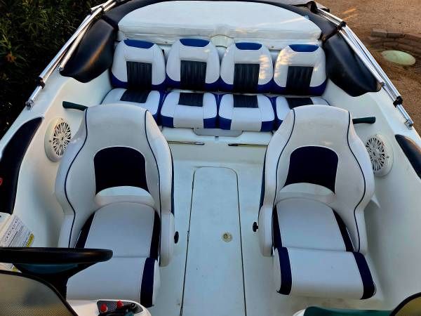 Boat For Trade A Pair Of Jet Skis Or pontoon boat