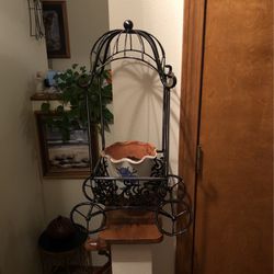Plant Stand And Ceramic Pot