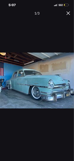 Car 1951 Chrysler Windsor Delux