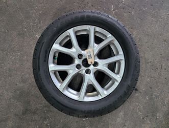 Wheel Rim 17 w Tire 22560 R17 2017 Jeep Cherokee 1UT90GSAAA 2014 2015 -2018 X (J6706)