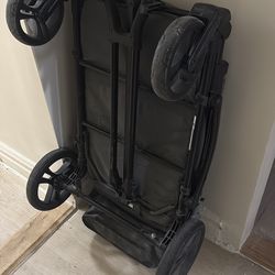 Baby trend Wagon