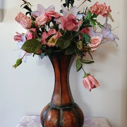 Silk Flower Arrangement 