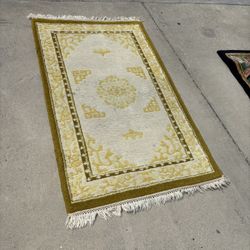 Area Rug $95