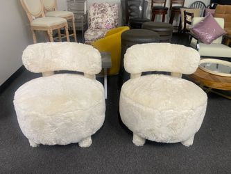 New Assembled 2 x Modern Sherpa Accent Chair Furry Chairs with Curved Backrest and Solid Wooden Legs