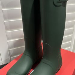 NEW Hunter Original Waterproof Green Tall Rain Boots (Women’s Size 9) - $75