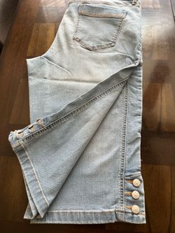 size 14 Gloria Vanderbilt stretch Caprice light blue Gloria Vanderbilt stretch Caprice light blue size 14